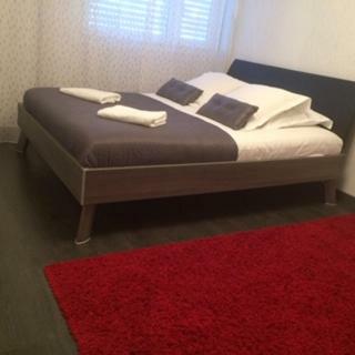 Monte Cristo Apartment Мец Екстериор снимка